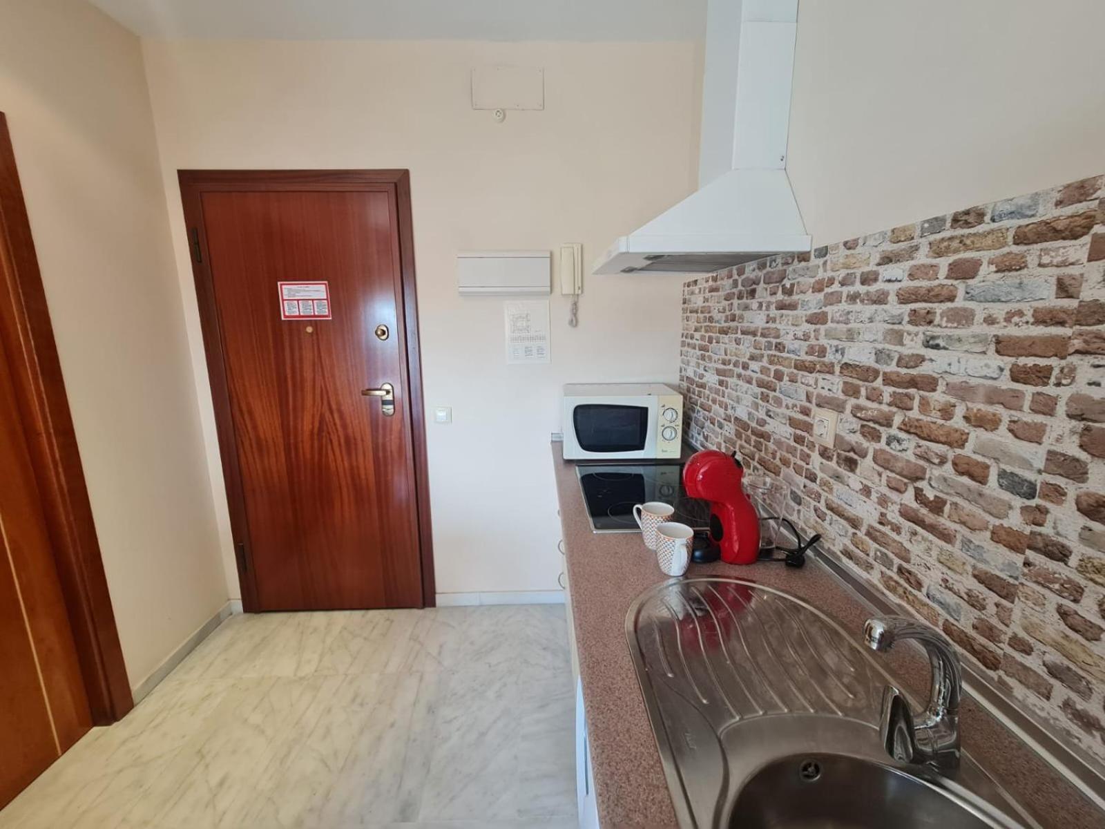 Lux Abril Apartman Sevilla Kültér fotó