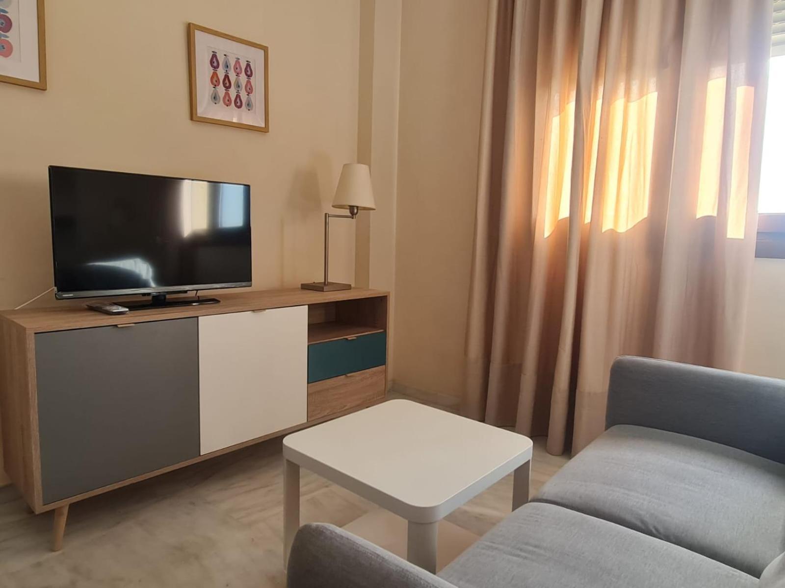 Lux Abril Apartman Sevilla Kültér fotó